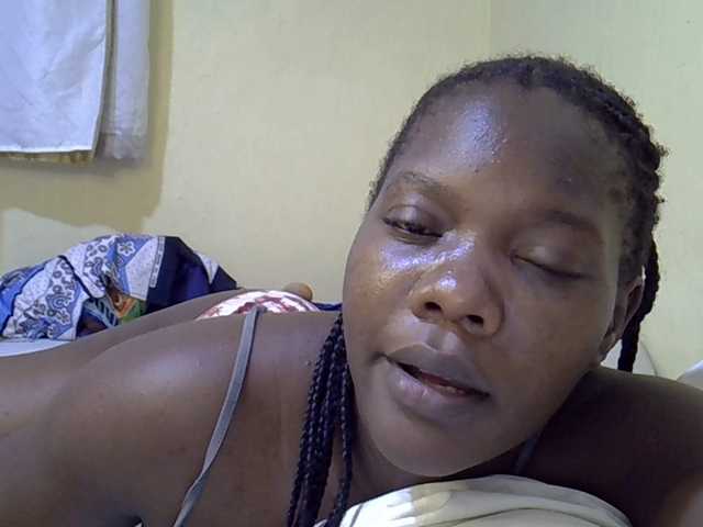 Sweet-Tiffany's BongaCams show and profile