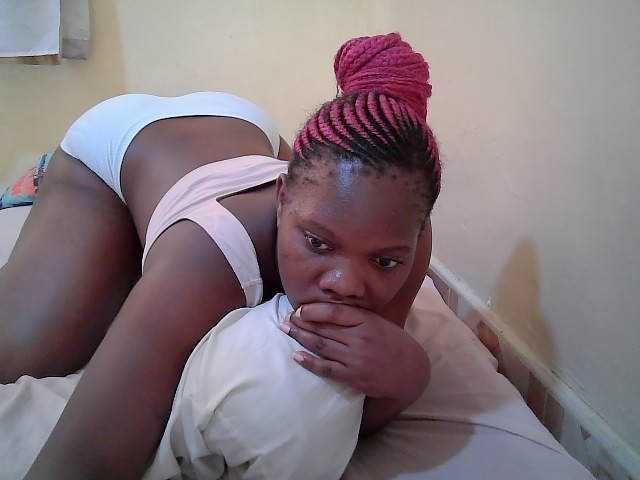 Sweet-Tiffany live cam on BongaCams
