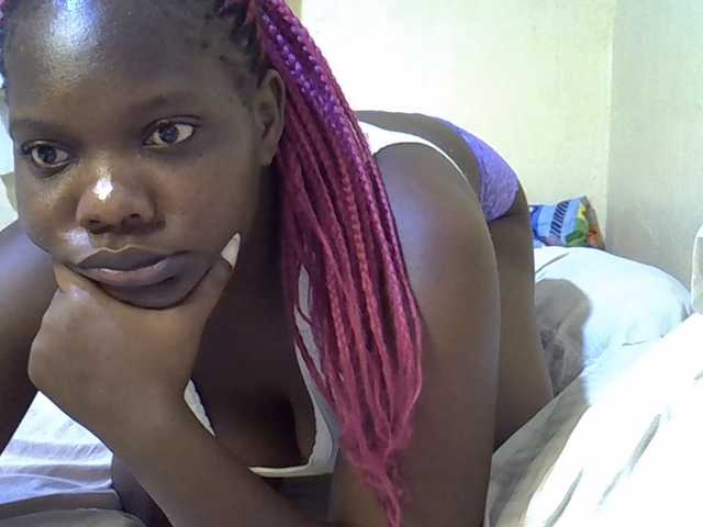 Sweet-Tiffany live cam on BongaCams