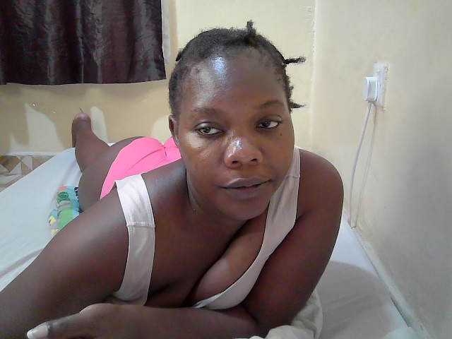 Sweet-Tiffany live cam on BongaCams