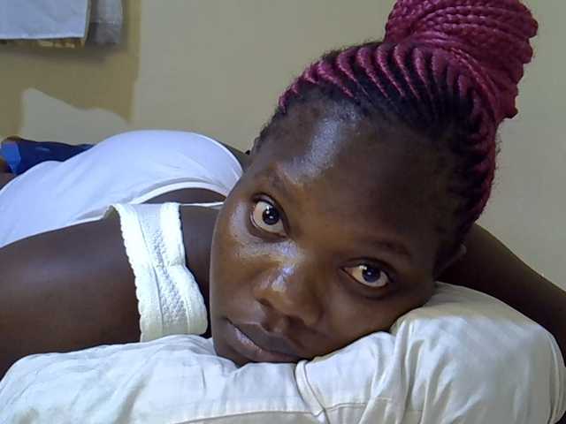 Sweet-Tiffany live cam on BongaCams