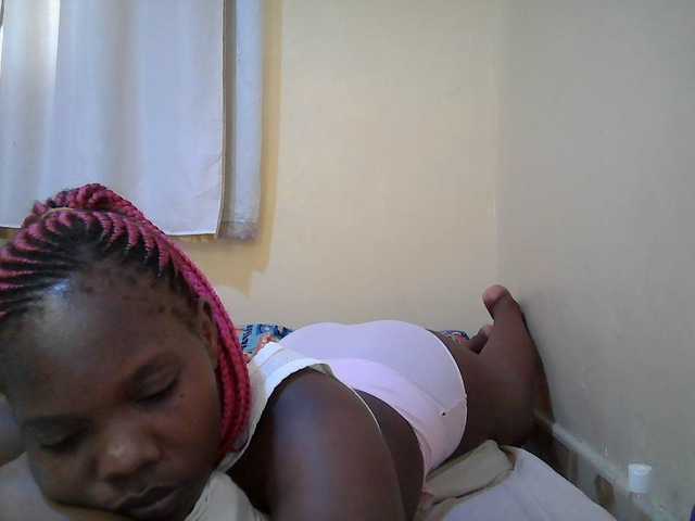 Sweet-Tiffany live cam on BongaCams