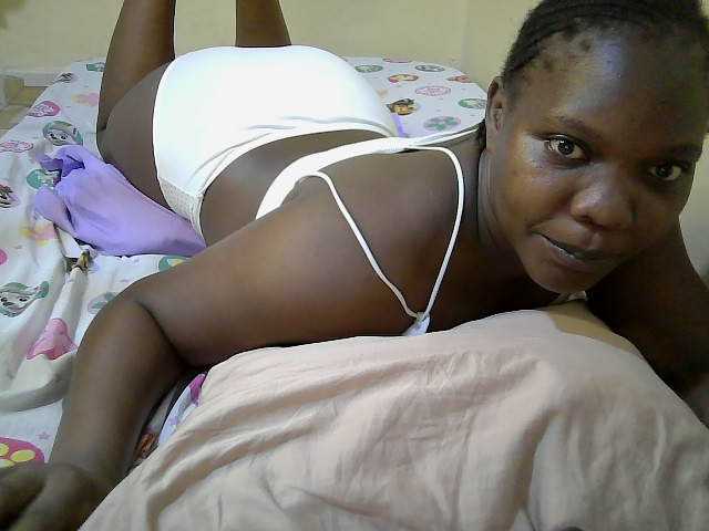 Sweet-Tiffany live cam on BongaCams