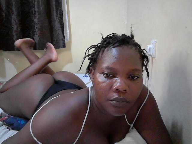 Sweet-Tiffany live cam on BongaCams