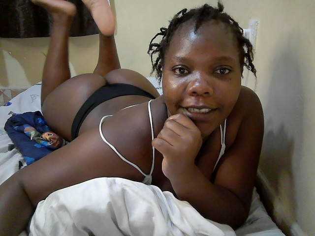 Sweet-Tiffany live cam on BongaCams
