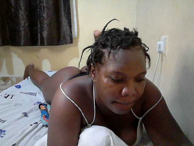 Sweet-Tiffany live cam on BongaCams