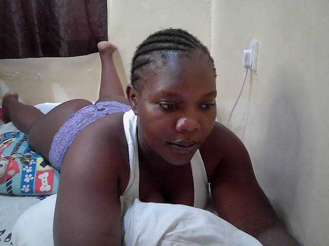 Sweet-Tiffany live cam on BongaCams