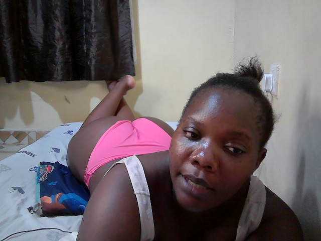 Sweet-Tiffany live cam on BongaCams