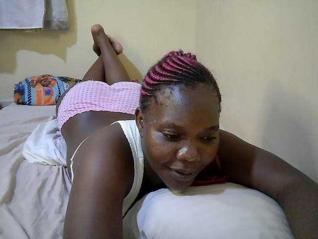 Sweet-Tiffany live cam on BongaCams