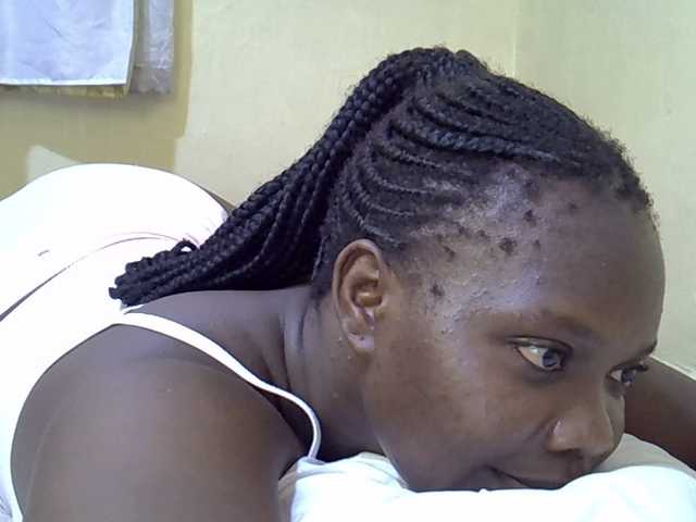 Sweet-Tiffany's BongaCams show and profile