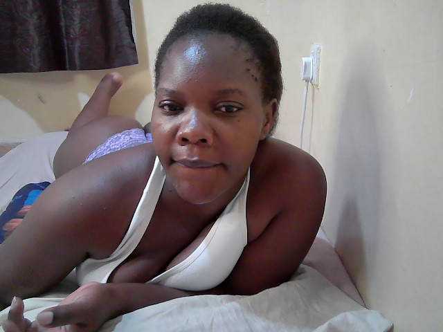 Sweet-Tiffany, live now on BongaCams
