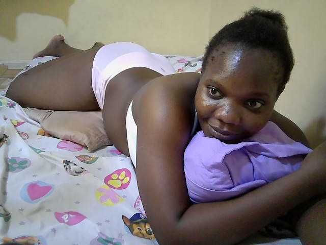 Sweet-Tiffany live cam on BongaCams