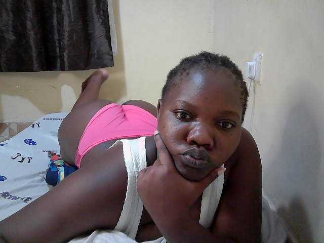 Sweet-Tiffany live cam on BongaCams