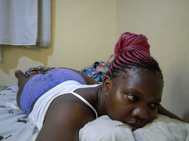 Sweet-Tiffany live cam on BongaCams