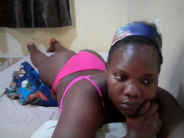 Sweet-Tiffany live cam on BongaCams