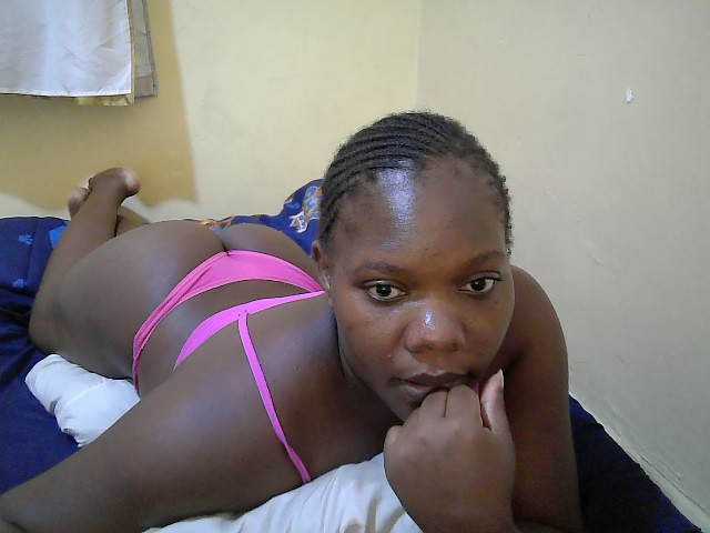 Sweet-Tiffany live webcam show