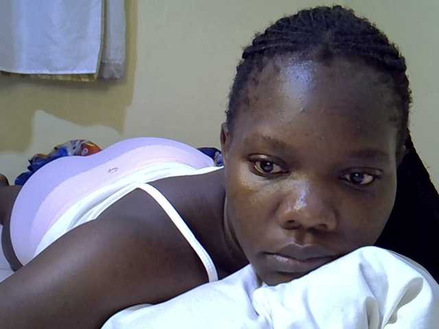 Sweet-Tiffany's BongaCams show and profile