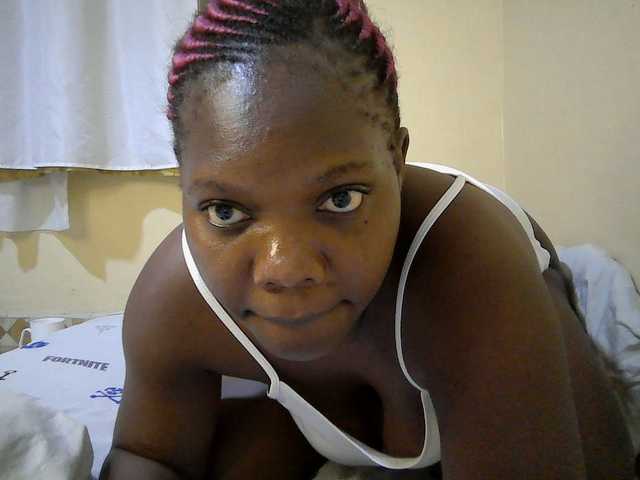 Sweet-Tiffany live cam on BongaCams