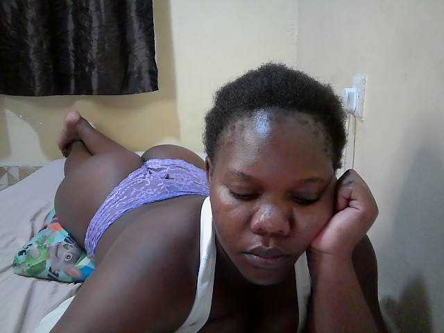 Sweet-Tiffany live cam on BongaCams