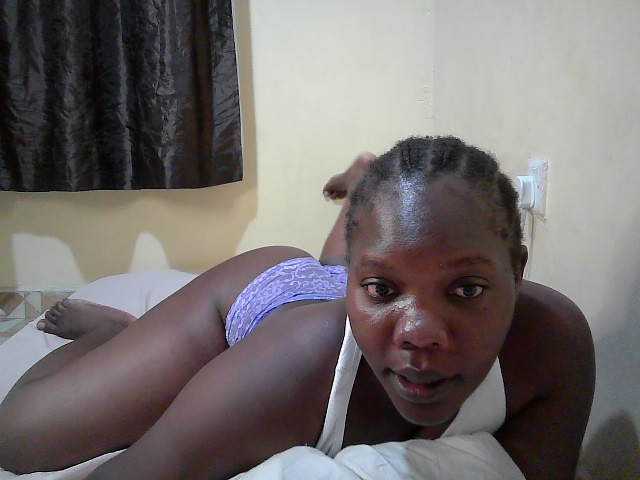 Sweet-Tiffany live cam on BongaCams