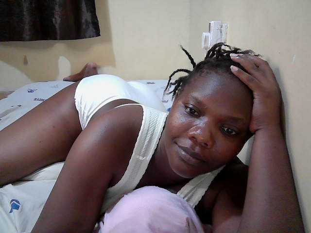 Sweet-Tiffany live cam on BongaCams