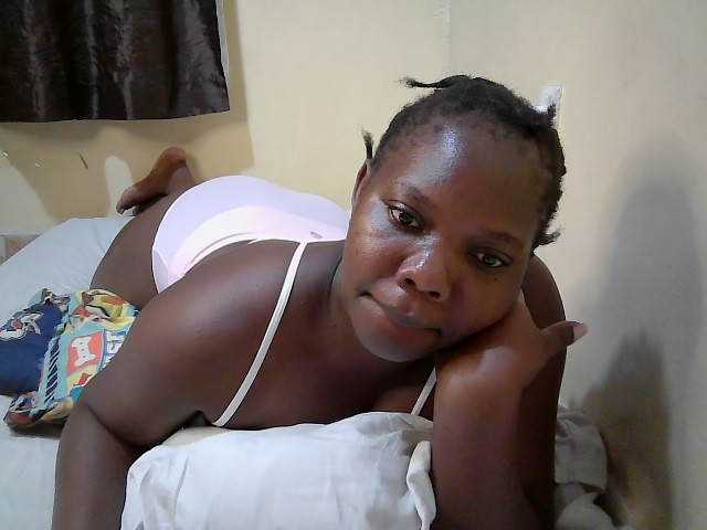 Sweet-Tiffany live cam on BongaCams