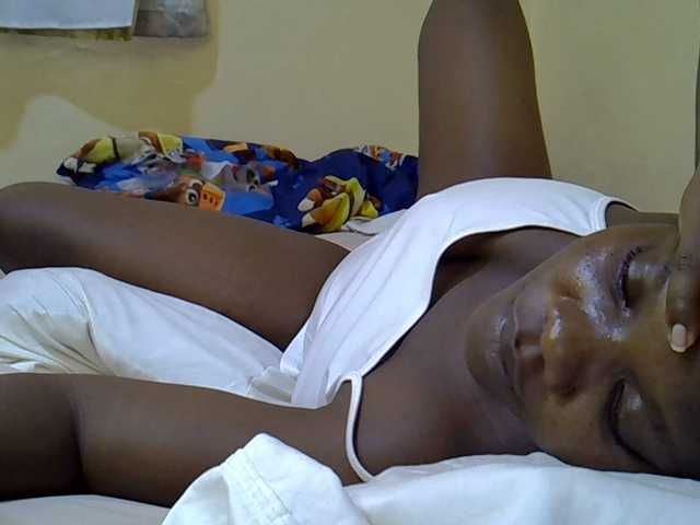 Sweet-Tiffany's BongaCams show and profile