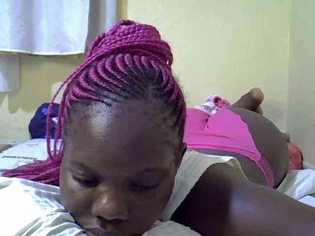 Sweet-Tiffany webcam
