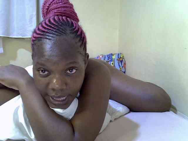 Sweet-Tiffany webcam