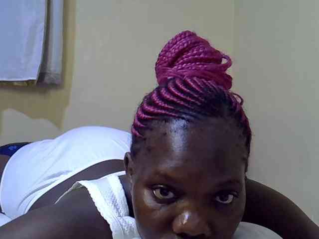 Sweet-Tiffany webcam