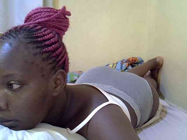 Sweet-Tiffany webcam