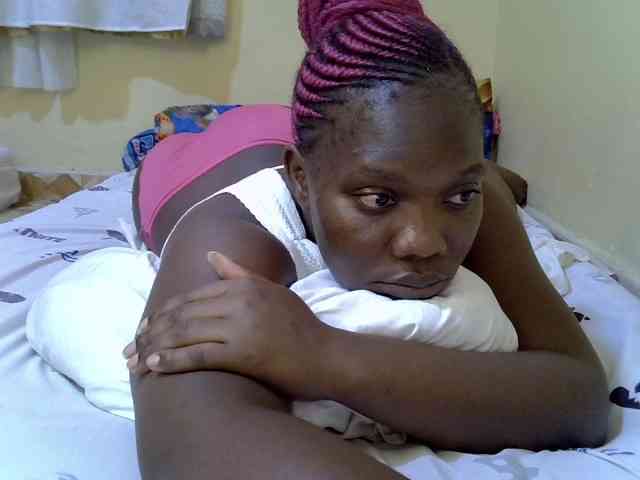 Sweet-Tiffany webcam