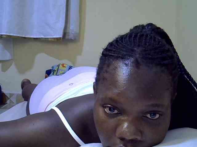 Sweet-Tiffany webcam