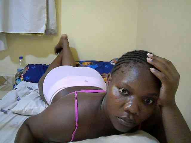 Sweet-Tiffany webcam
