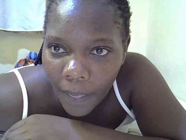 Sweet-Tiffany webcam