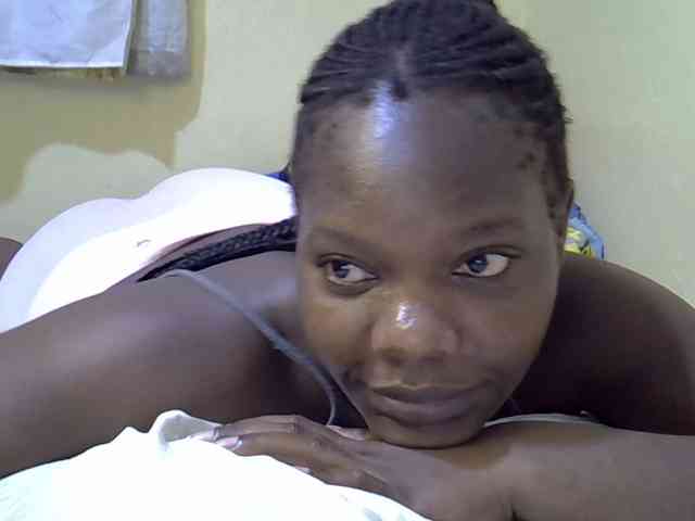 Sweet-Tiffany webcam