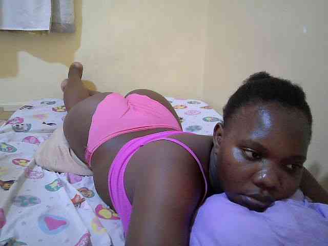 Sweet-Tiffany webcam