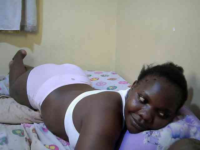 Sweet-Tiffany webcam