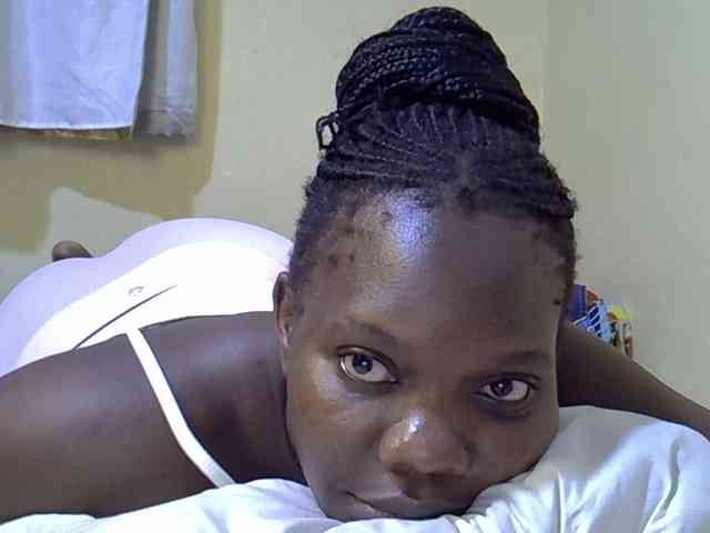 Sweet-Tiffany webcam