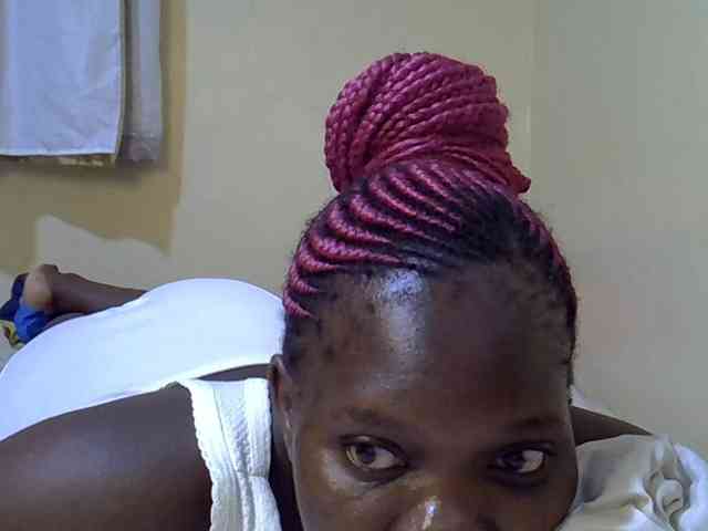 Sweet-Tiffany webcam
