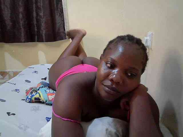 Sweet-Tiffany webcam