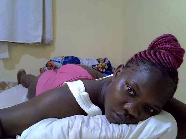Sweet-Tiffany webcam