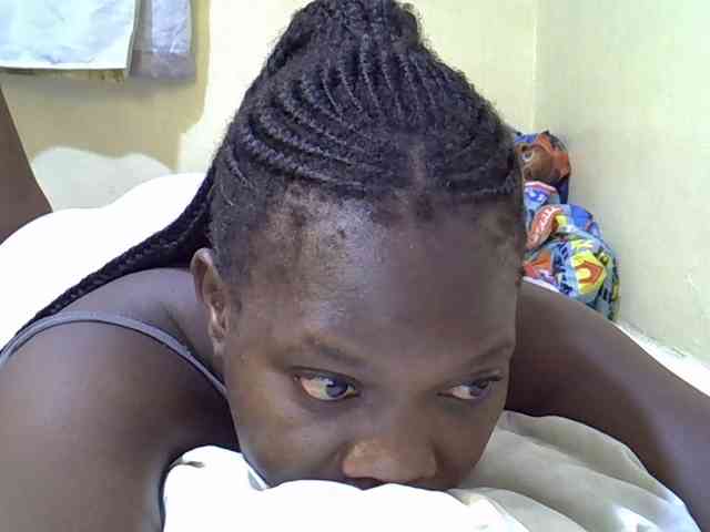 Sweet-Tiffany webcam