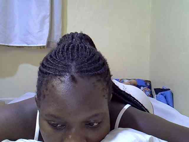 Sweet-Tiffany webcam