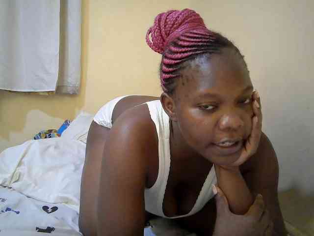 Sweet-Tiffany webcam