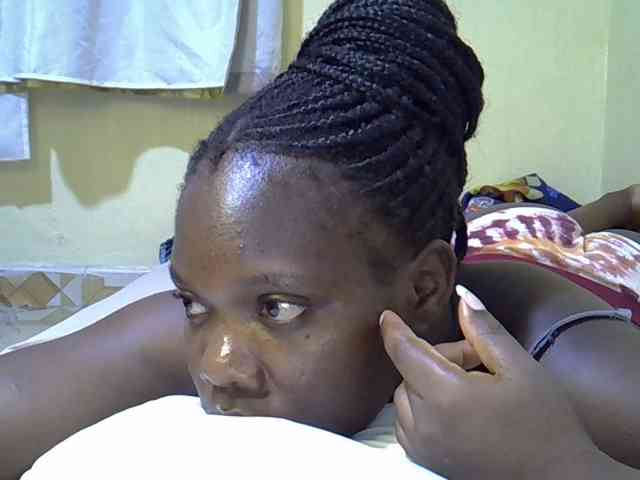 Sweet-Tiffany webcam