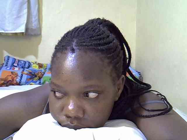 Sweet-Tiffany webcam