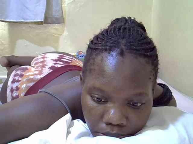 Sweet-Tiffany webcam