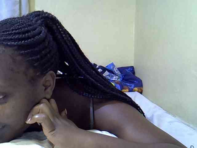 Sweet-Tiffany webcam