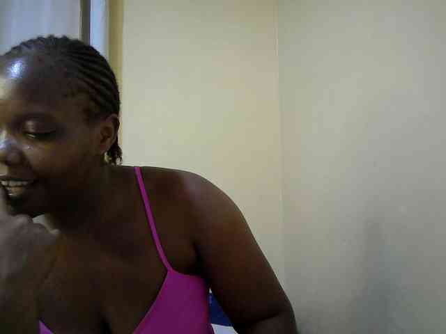 Sweet-Tiffany webcam